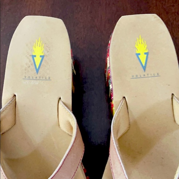 Volatile Leather Multicolored Striped Sandals - Picture 6 of 6